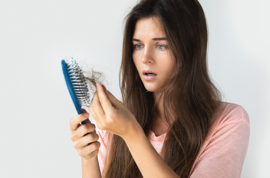 Keguguran Rambut boleh berlaku pada lelaki dan wanita